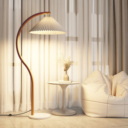 Traditional Style Floor Lamp