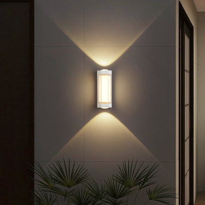 Outdoor LED Wall Light with Aluminum Body