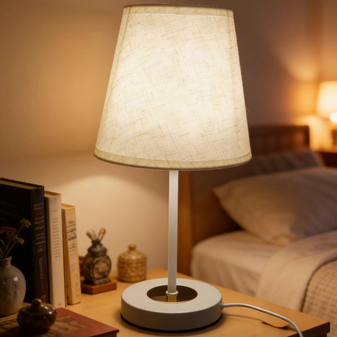 Vintage Style Table Lamp