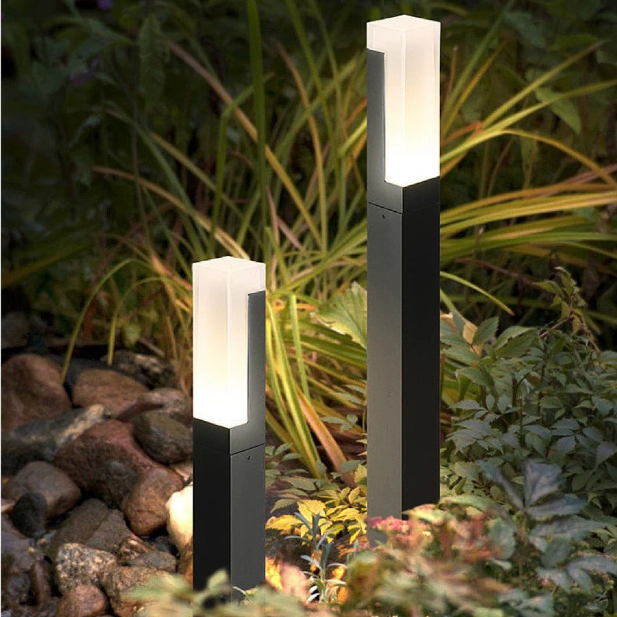 Outdoor Lawn Light - Waterproof