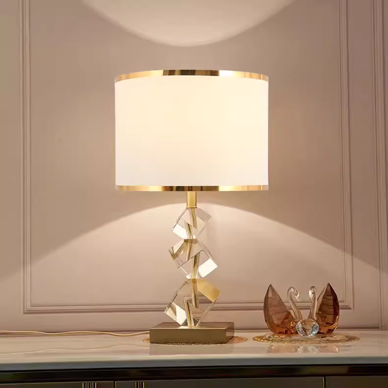 Crystal Base Elegant Table Lamp