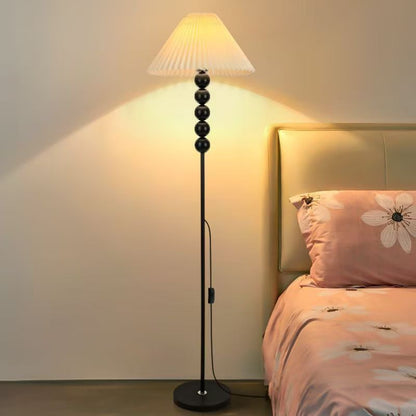 French Retro Cream Elegant Retro Floor Lamp
