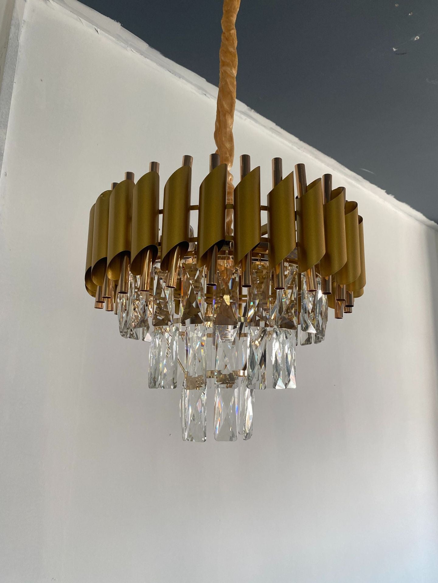 Vintage Elegant Crystal Chandelier