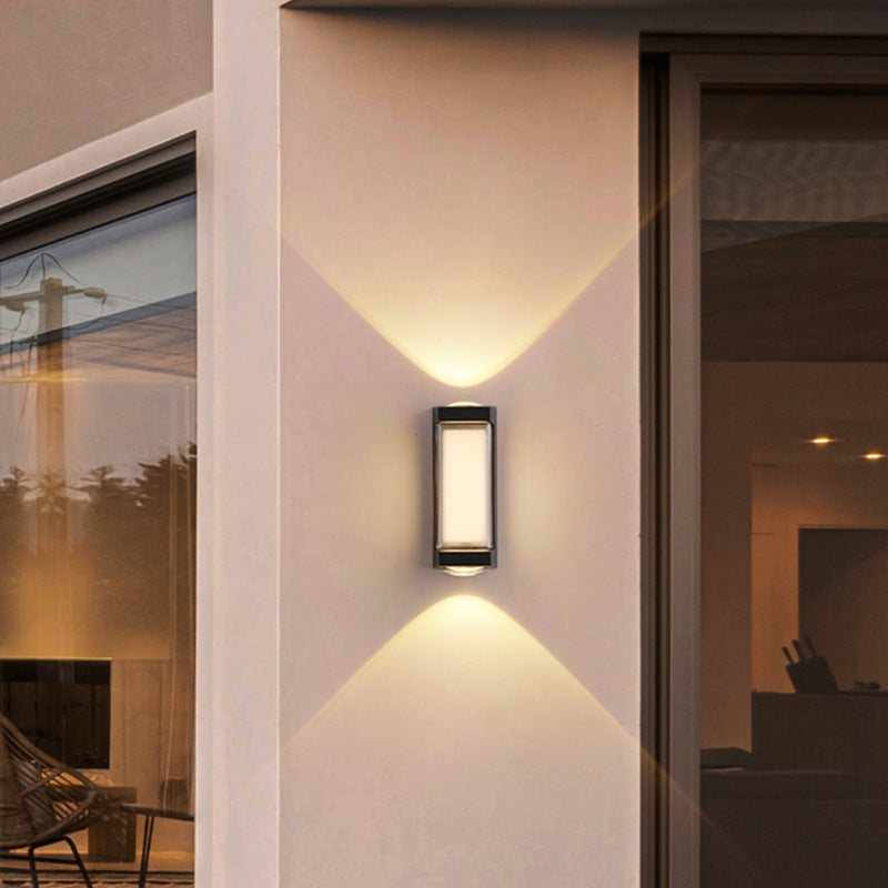 Outdoor LED Wall Light with Aluminum Body