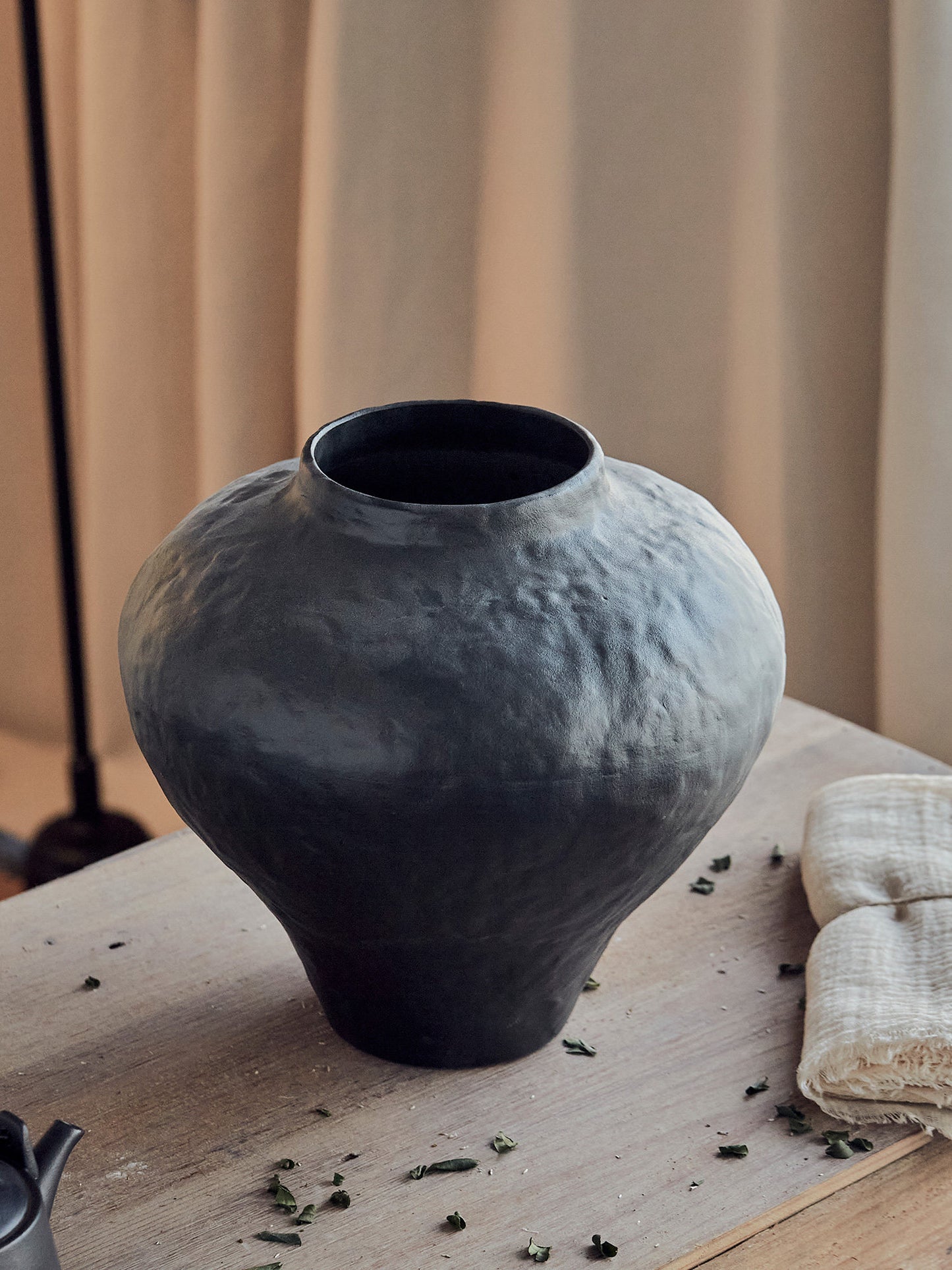Zen-Style Ceramic Vase for Home Decor