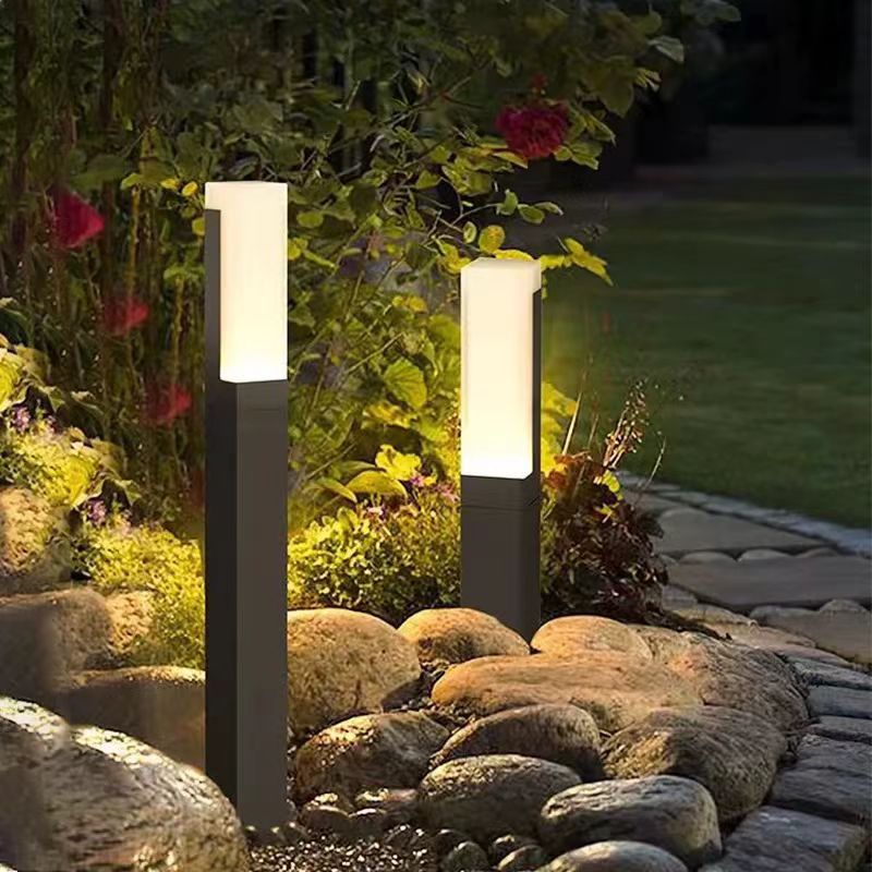 Outdoor Lawn Light - Waterproof